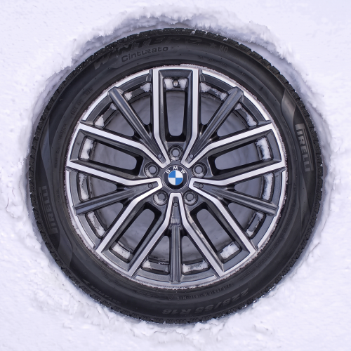 Koła zimowe BMW X1/X2 M Double-Spoke 838M Midnight Grey R18
