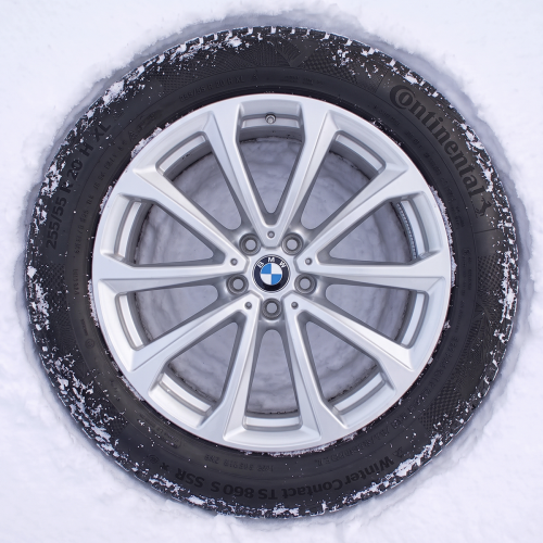 Koła zimowe BMW X7 G07 LCI V-Spoke 750 Reflex Silver R20