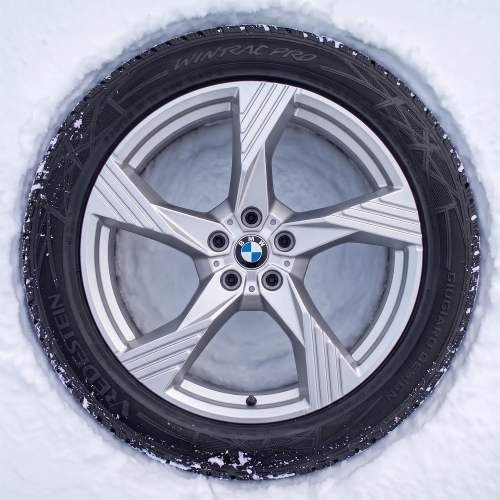 Koła zimowe BMW iX3 NA5 Star-Spoke 1045 Refined Silver R20