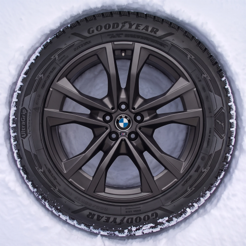Koła zimowe BMW iX3 NA5 M Double-Spoke 1048M Jet Black R20