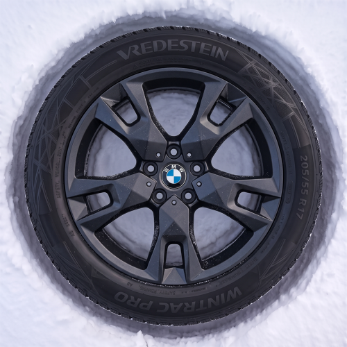 Koła zimowe BMW Seria 1/2 Gran Coupé M Star-Spoke 968M Jet Black R18