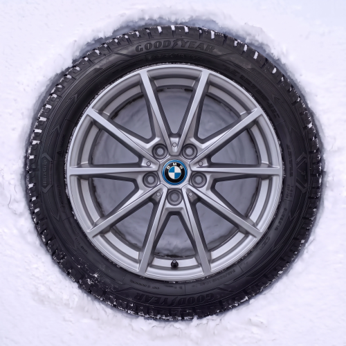 Koła zimowe BMW Seria 4 Gran Coupé/i4 V-Spoke 851 Refined Silver R17