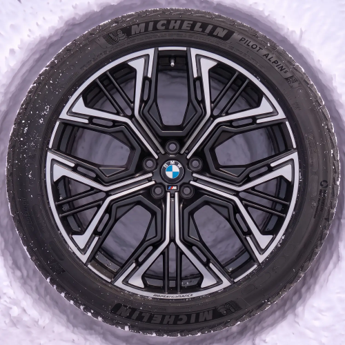 Koła zimowe BMW X5 G65 M Performance Y-Spoke 1110M Bicolor Jet Black R23