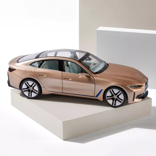 BMW i4 Light Copper - Zdalnie Sterowany Model w skali 1:14 | Oficjalny Dealer