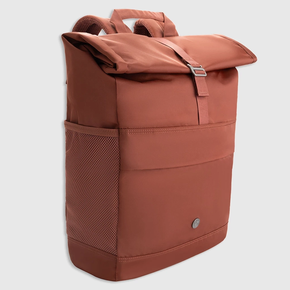 Plecak BMW Rolltop 22 l – Castanea, z przegrodą na laptopa