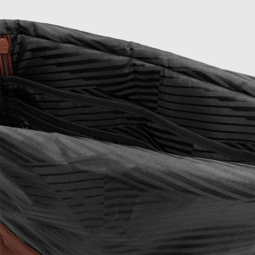 Plecak BMW Rolltop 22 l – Castanea, z przegrodą na laptopa