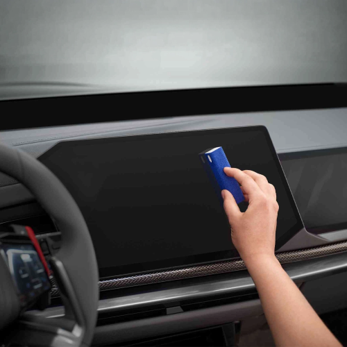 Czyścik do wyświetlaczy BMW Care – płyn 10,5 ml z mikrofibrą
