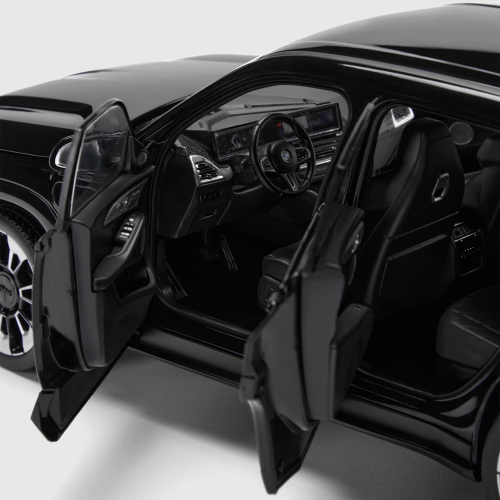 Miniatura BMW XM G09 1:18 – Black Sapphire, model Minichamps