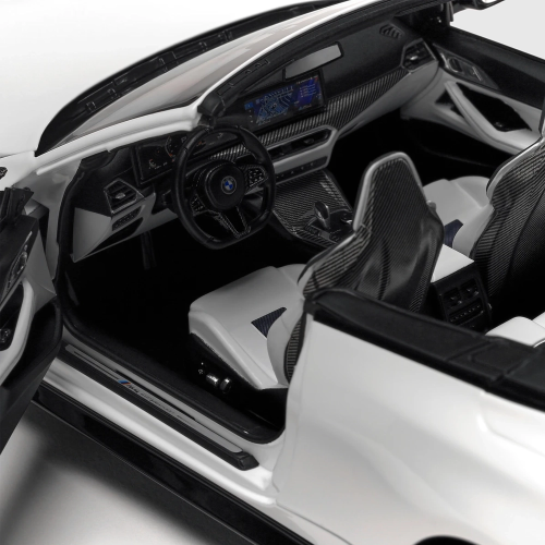 Miniatura BMW M4 Cabrio G83 LCI 1:18 – Alpin White