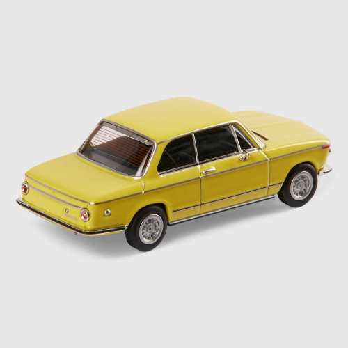 Miniatura BMW 2002 tii 1:64 – Golf Yellow, Almost Real