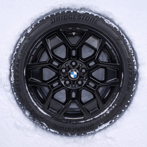 Koła zimowe BMW X1/X2 M Performance 880M Jet Black Matt R18